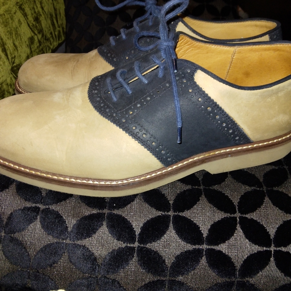 Mens causal shoe